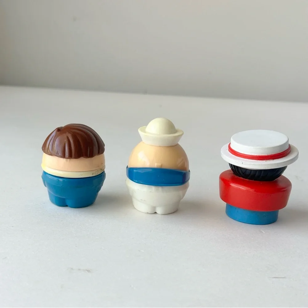 Fisher Price Little People Vehicles and Figures - Picture 8 of 10